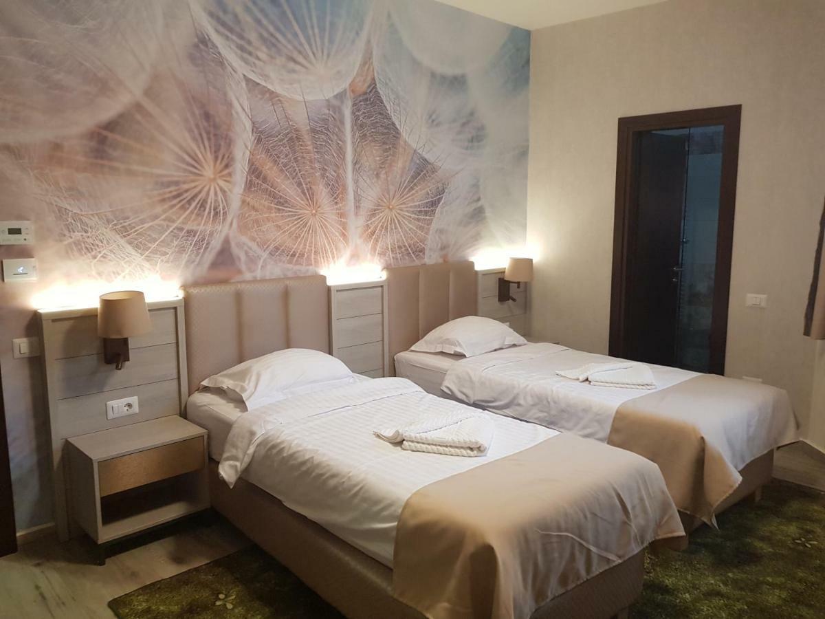 Hotel Florilor Baile Olanesti Exterior photo